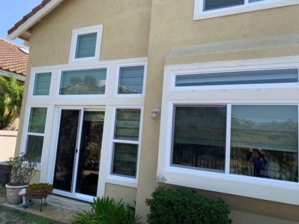 寶麗玻璃門窗 图片 2