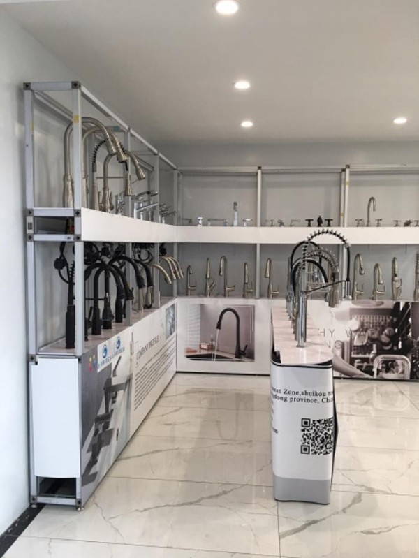 海納浴室門和玻璃定制 图片 7