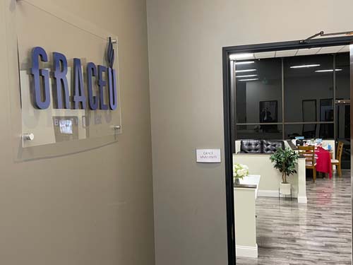 恩典大學 photo 2