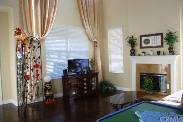 安迪房地產買賣公司─黛安娜 photo 5