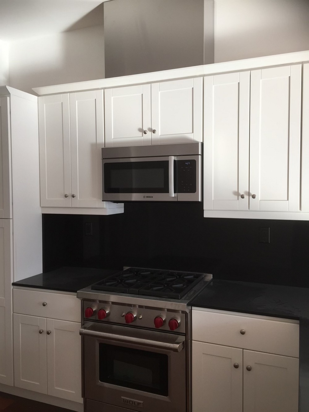 纽约室内装修专业公司 - 专精厨房浴室，橱柜地砖，加建改建， 精细木工，水电安装，住宅餐馆店铺 [法拉盛装修] photo 1