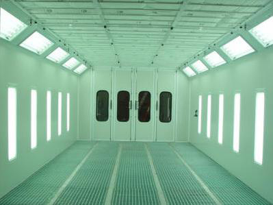 2020板金修護廠 图片 1