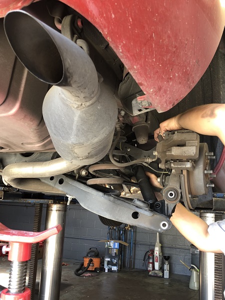 華星汽車維修 图片 7