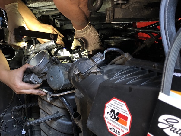 華星汽車維修 图片 5