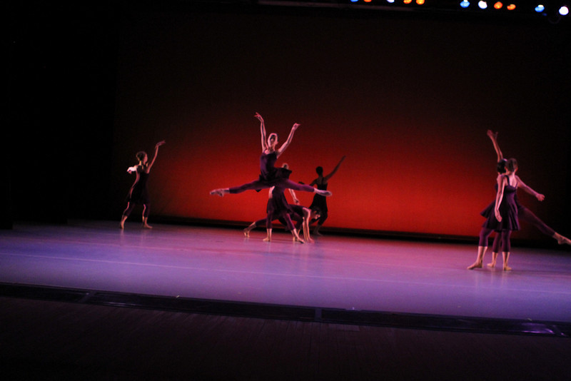 名师授课:成人幼儿芭蕾,现代舞,瑜伽 私人/团体舞蹈培训 图片 1