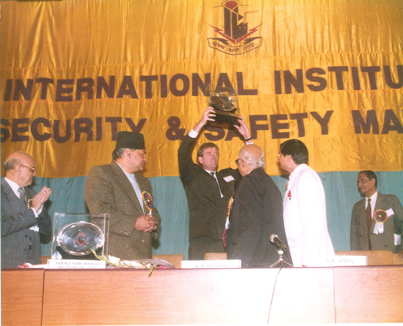 布朗偵探調查 图片 2