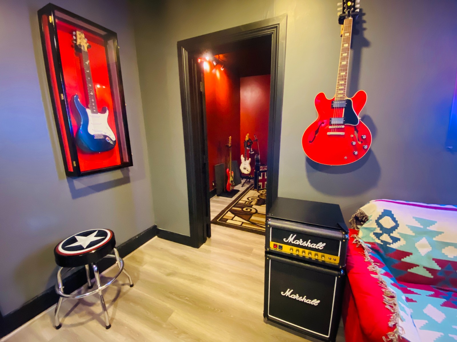 洛杉矶专业吉他教学-Hyde@Music Center (弹唱,指弹,电吉他,作曲,录音) [吉他培训] 图片 3