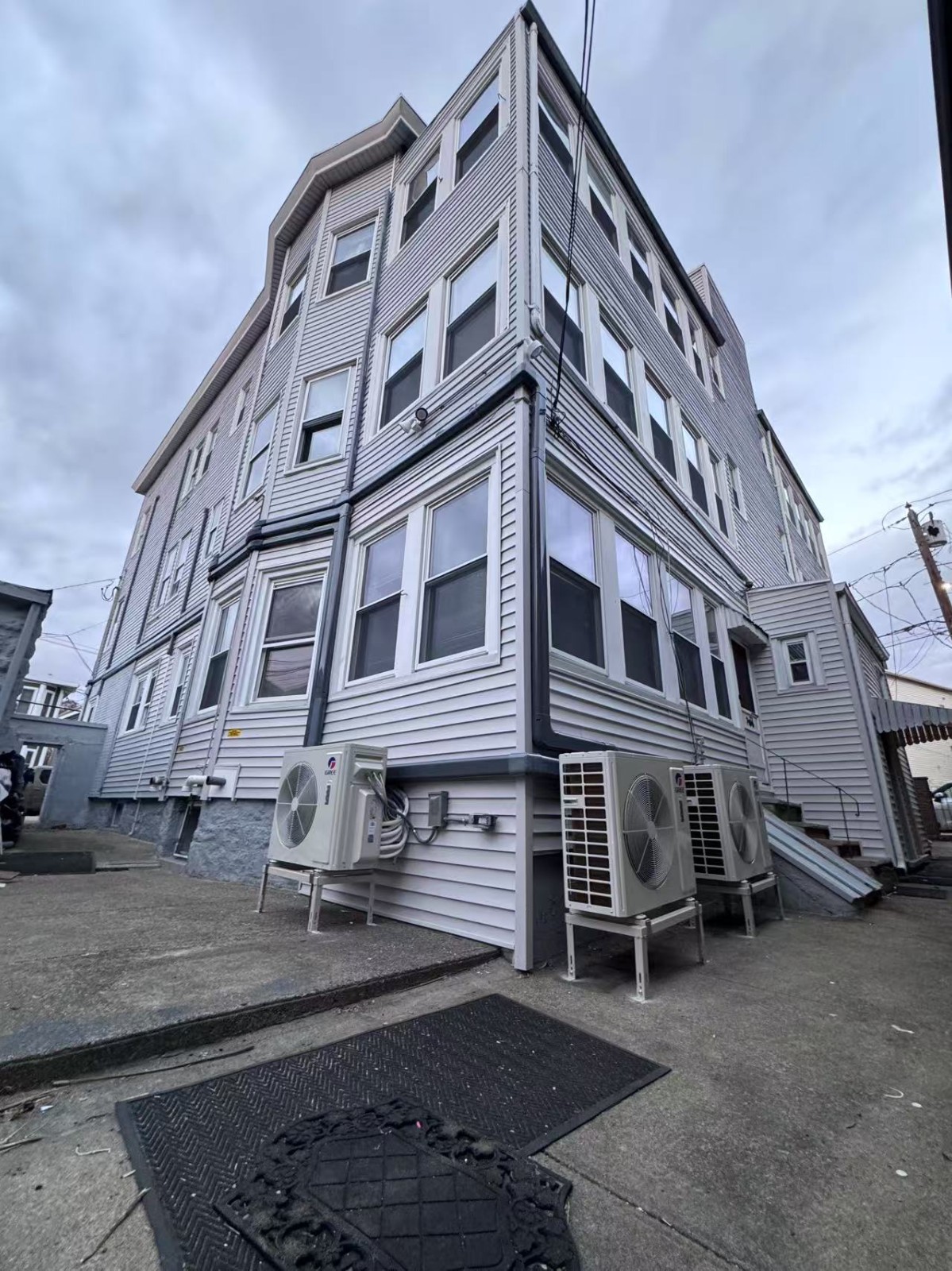 昆西万家电器（冷暖空调） 图片 3