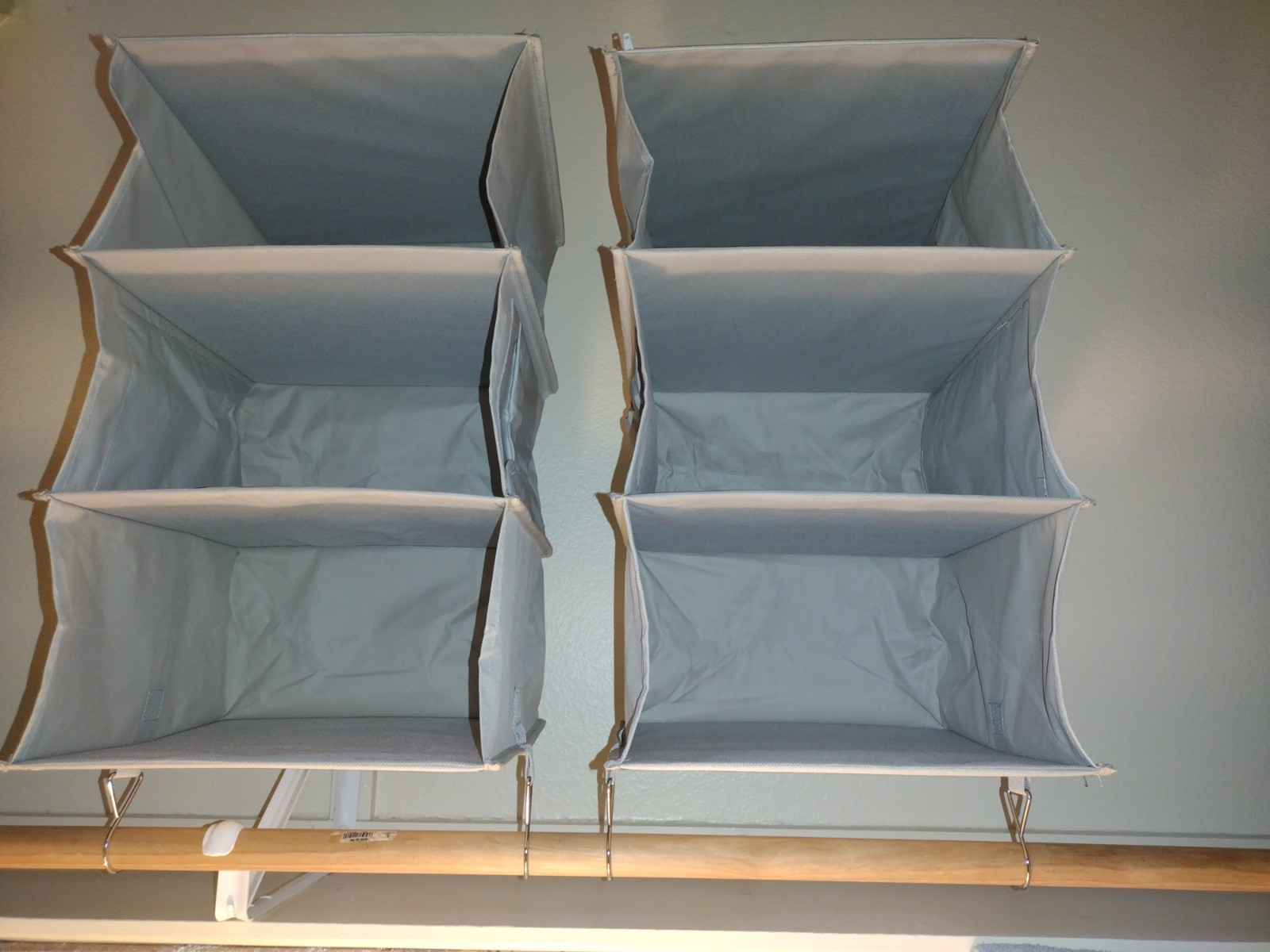 挂衣架，实木2层梯子，衣帽间储物袋 [二手转让]