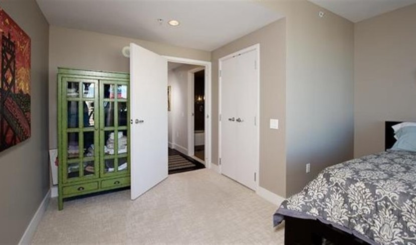 加州圣地亚哥Renaissance高级公寓出售 图片 6