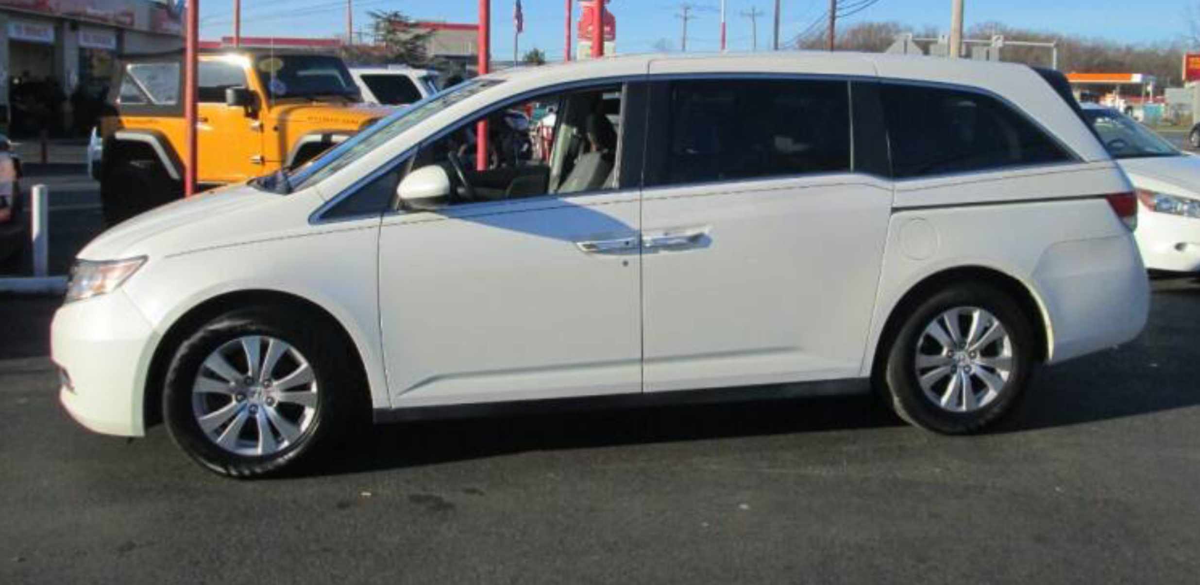 2014 Honda Odyssey EX-L Honda Odyssey eight seats, priced at 18,995