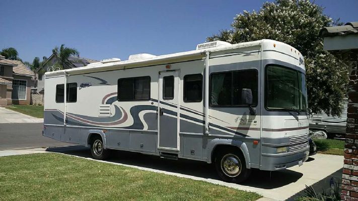 美国房车旅游美国房车包车预订14083989028