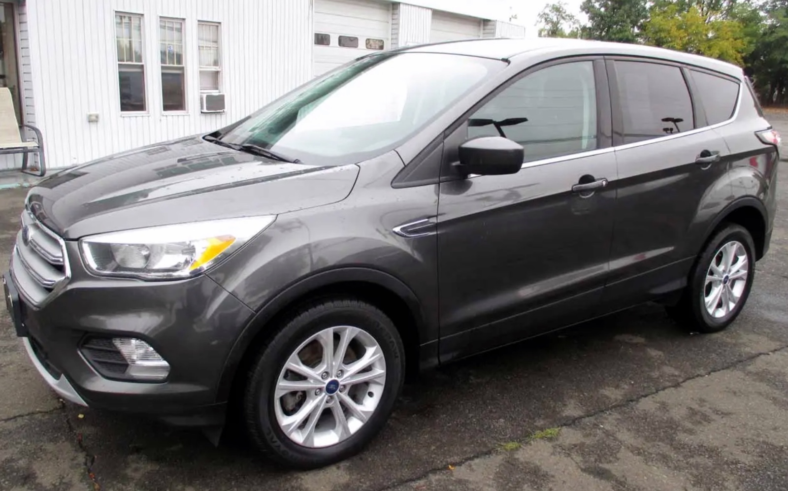2017 Ford Escape priced at 12,800