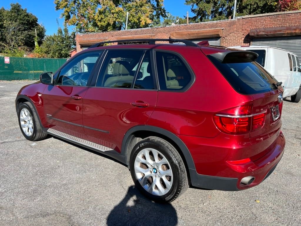 2011 BMW X5 XDRIVE35I photo 5