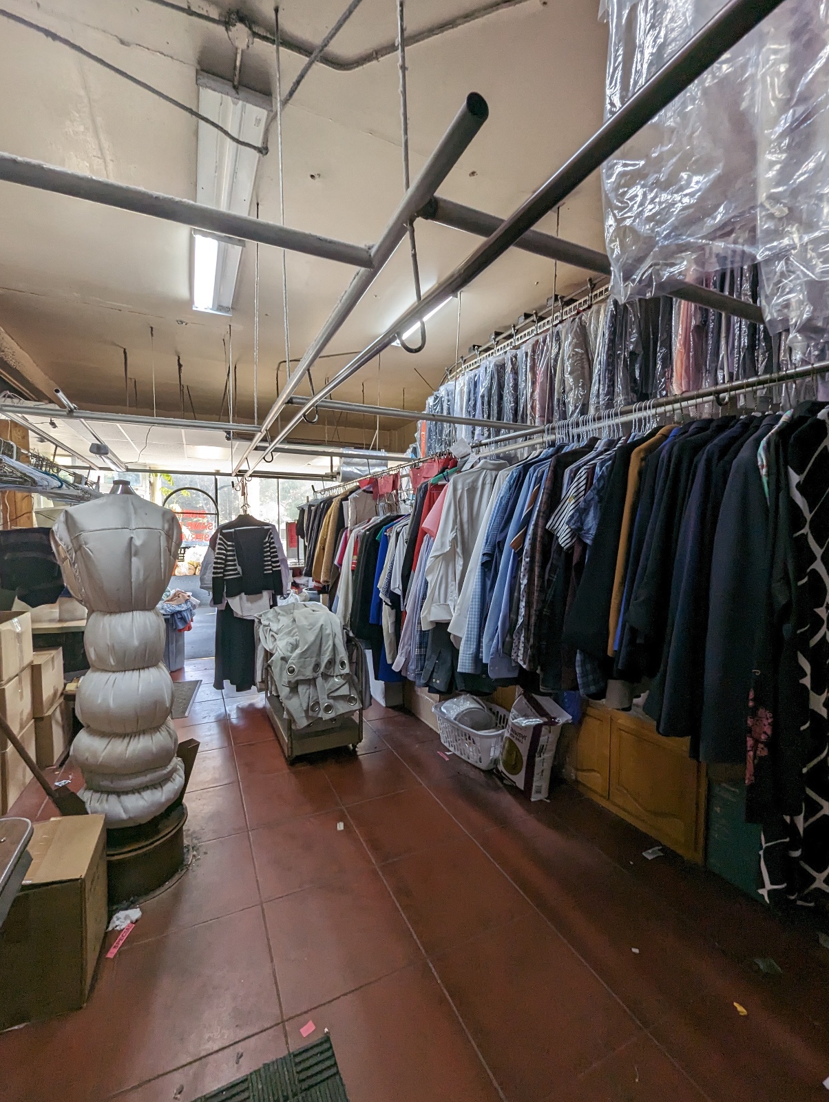 三藩市Bart站旁成熟旺铺转让熟客多