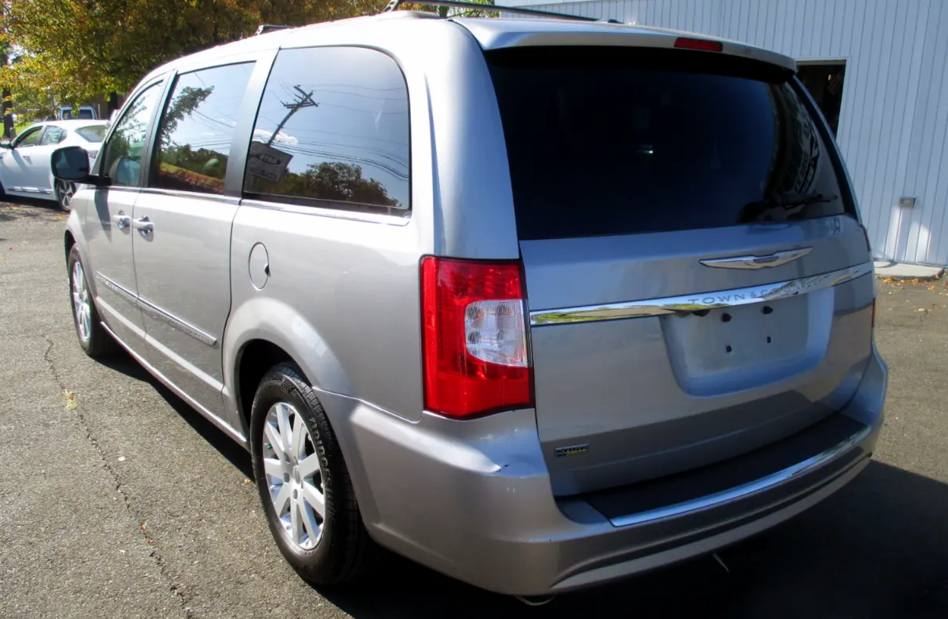 2014 Chrysler Town & Country Touring American Chrysler seven-seater, priced at 9,800 photo 7