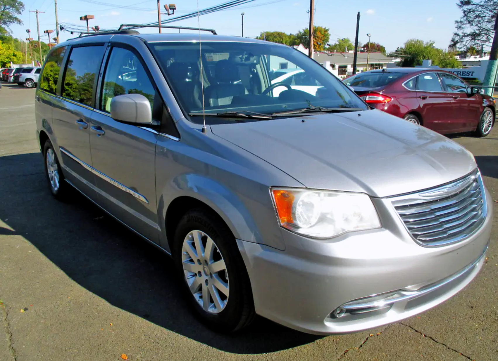 2014 Chrysler Town & Country Touring American Chrysler seven-seater, priced at 9,800 photo 5