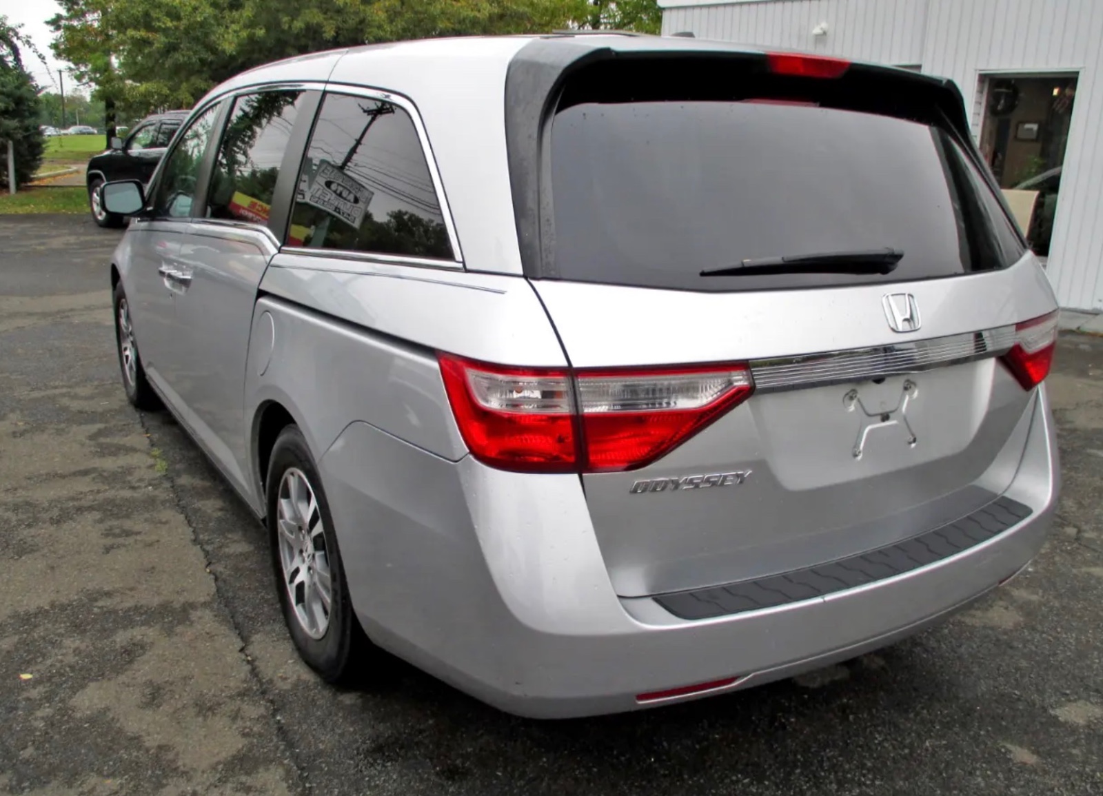 2012 Honda Odyssey EX-L Honda Odyssey, priced at 11,500 photo 3