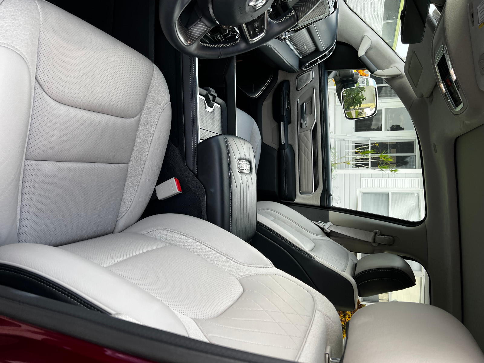 2022ram high-end commemorative pickup truck for sale at low price 70000 photo 1