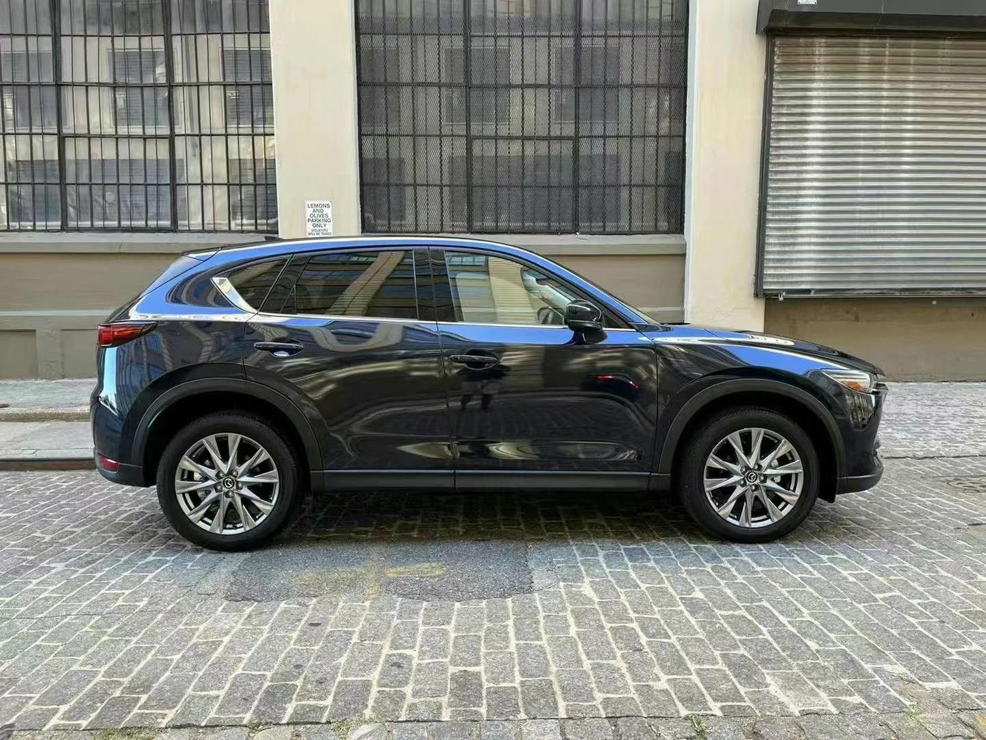 Current car in New York—2021 MAZDA CX-5 GRAND TOURING photo 5