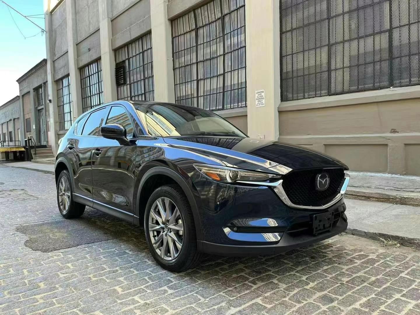 Current car in New York—2021 MAZDA CX-5 GRAND TOURING photo 4
