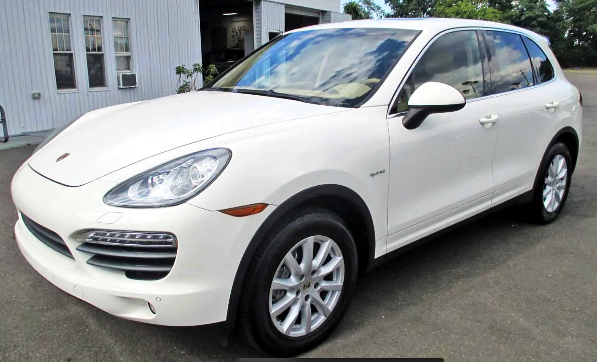 2012 Porsche Cayenne AWD S Hybrid Cayenne gasoline-electric hybrid SUV priced at 22,900
