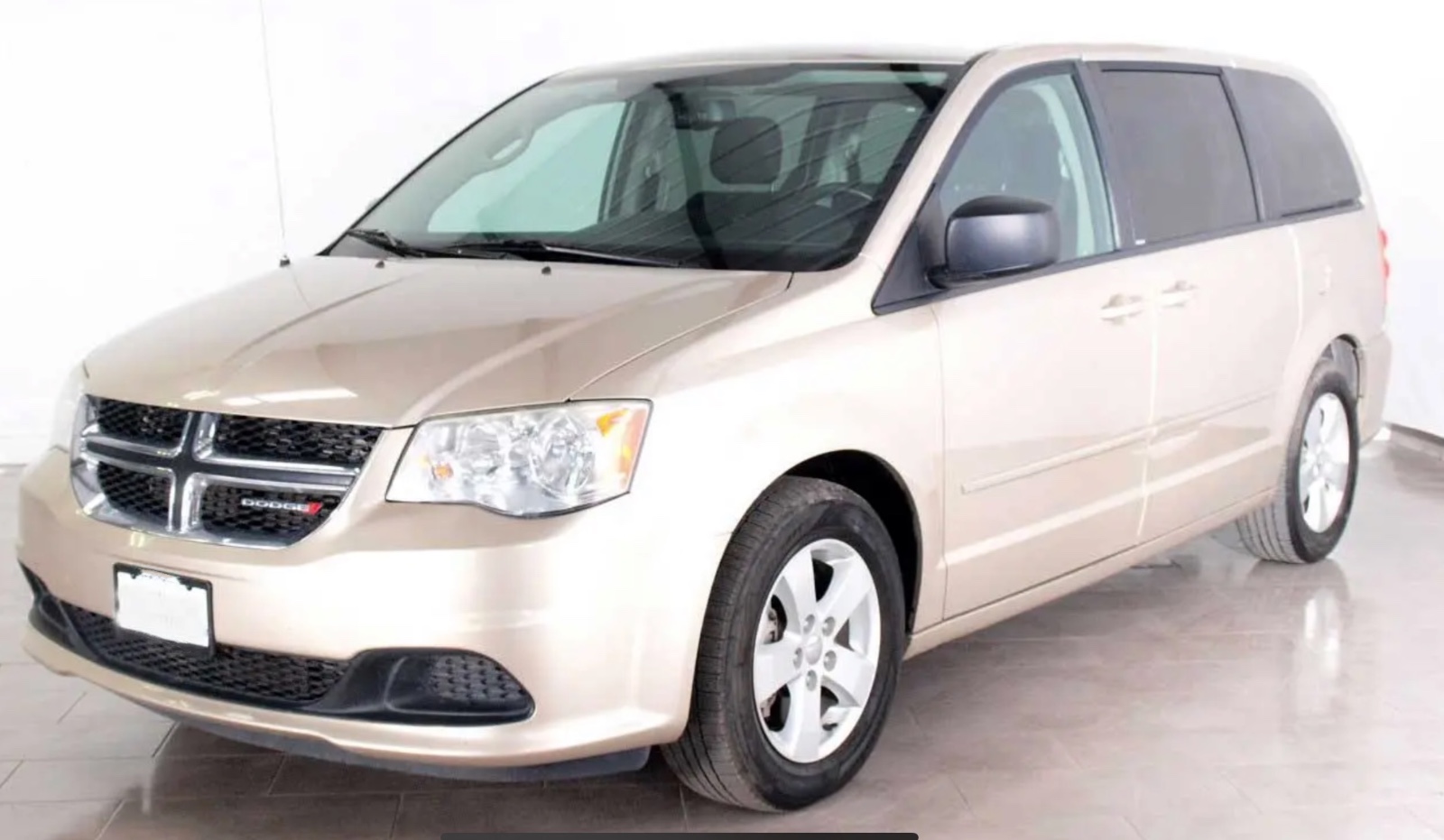 2013 Dodge Grand Caravan priced at 9,900