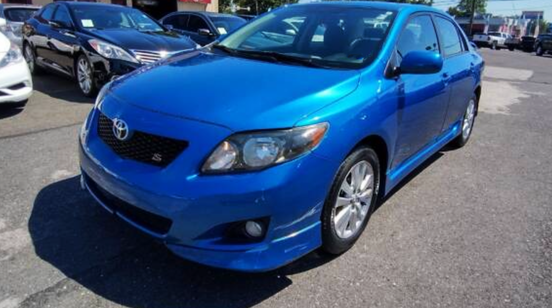 2010 Toyota Corolla S Toyota Corolla fuel-efficient sedan, priced at 10,750