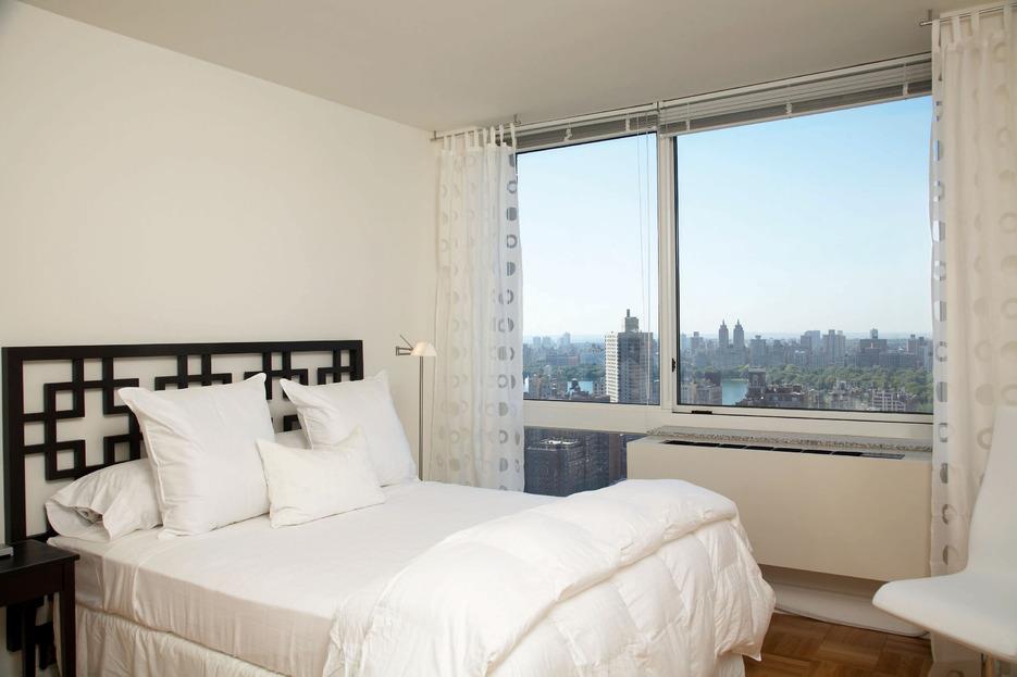 Beautifully Furnished Apartment