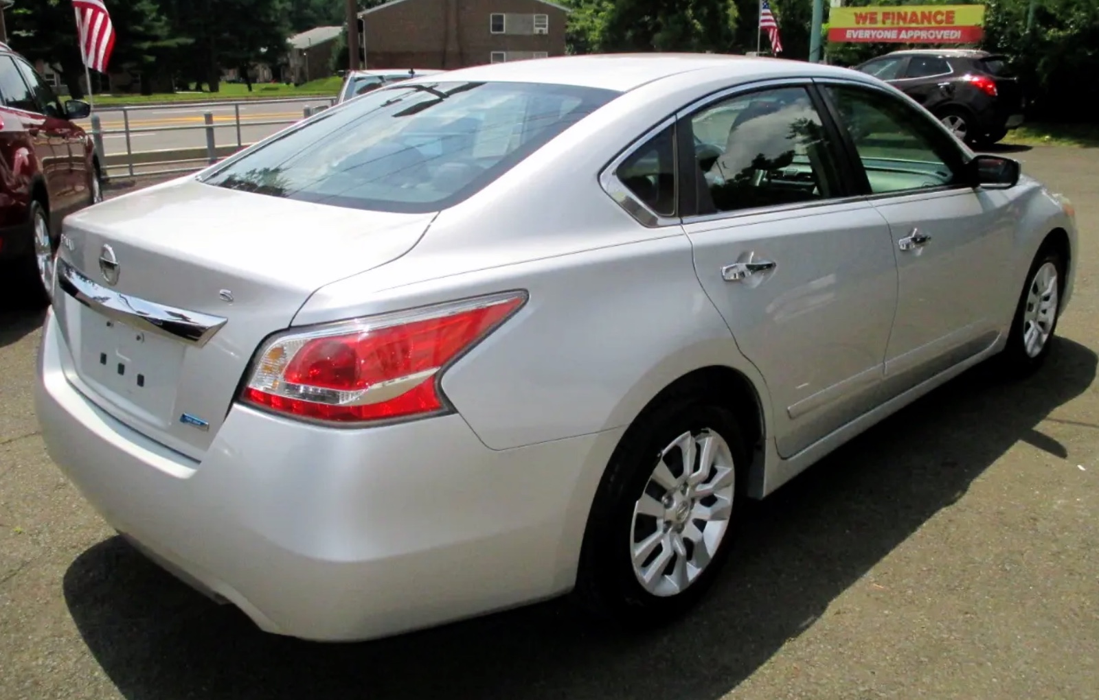 2014 Nissan Altima Nissan Altima sedan, priced at 9,800 photo 6