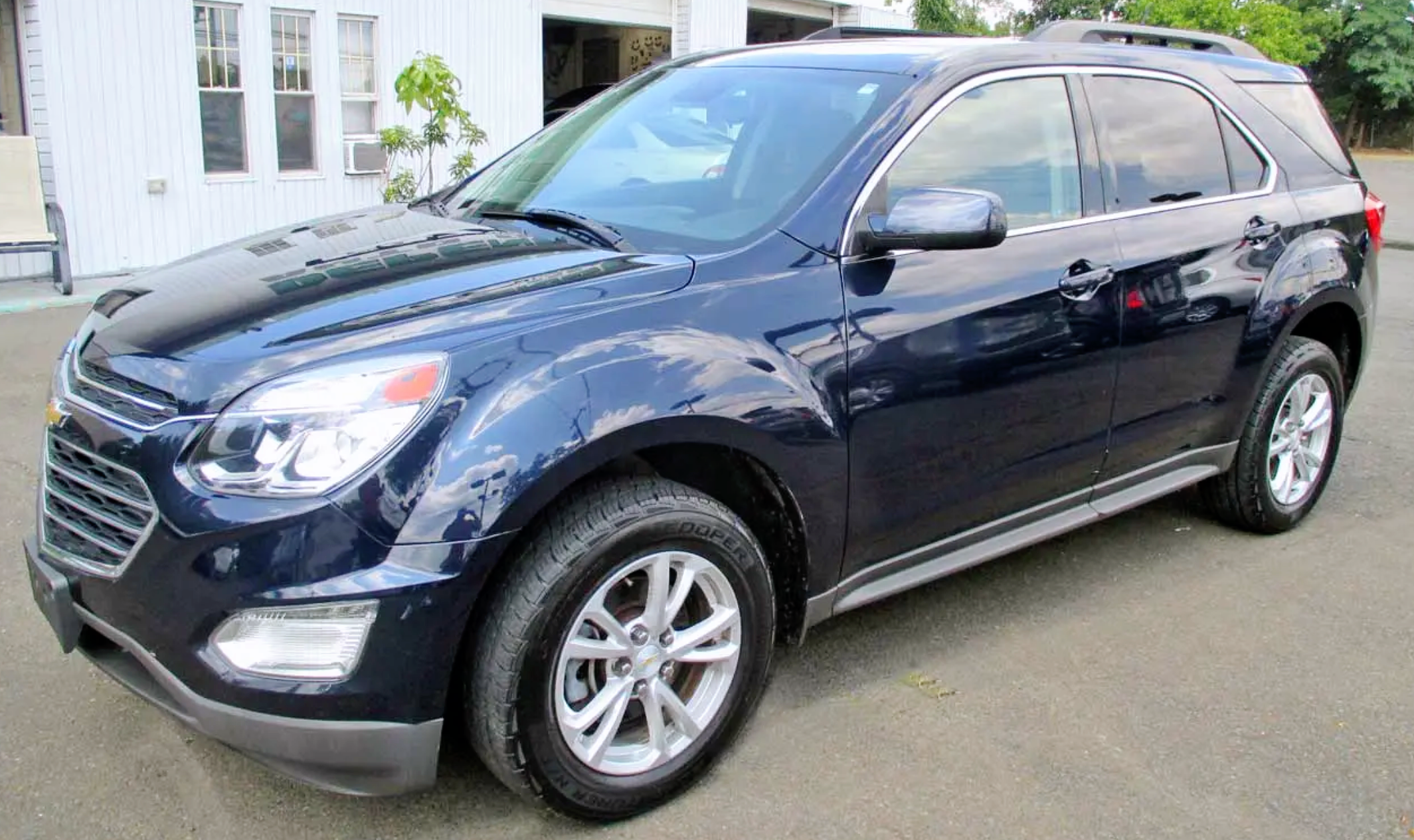 2016 Chevrolet Equinox priced at 11,900 photo 1