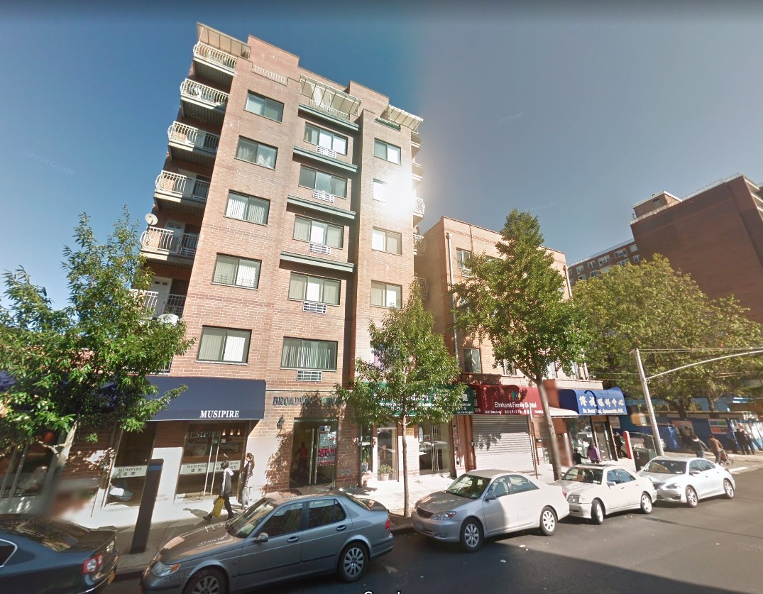 康斗出售週六日公展 2pm - 4pm