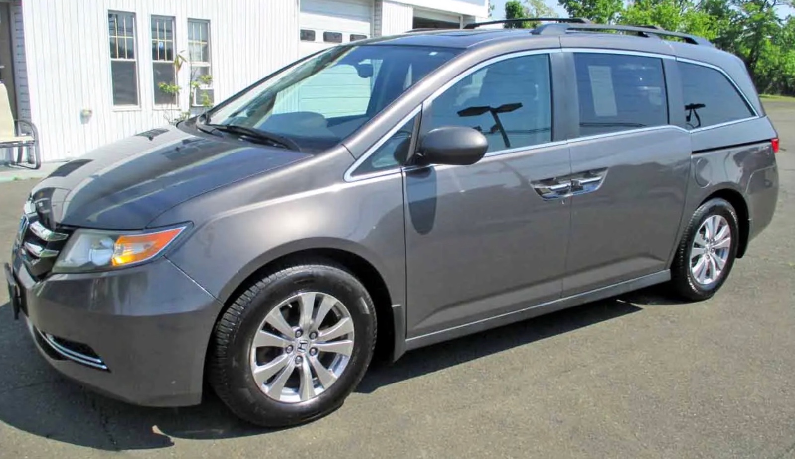 2014 Honda Odyssey EX-L priced at 14,850 photo 2