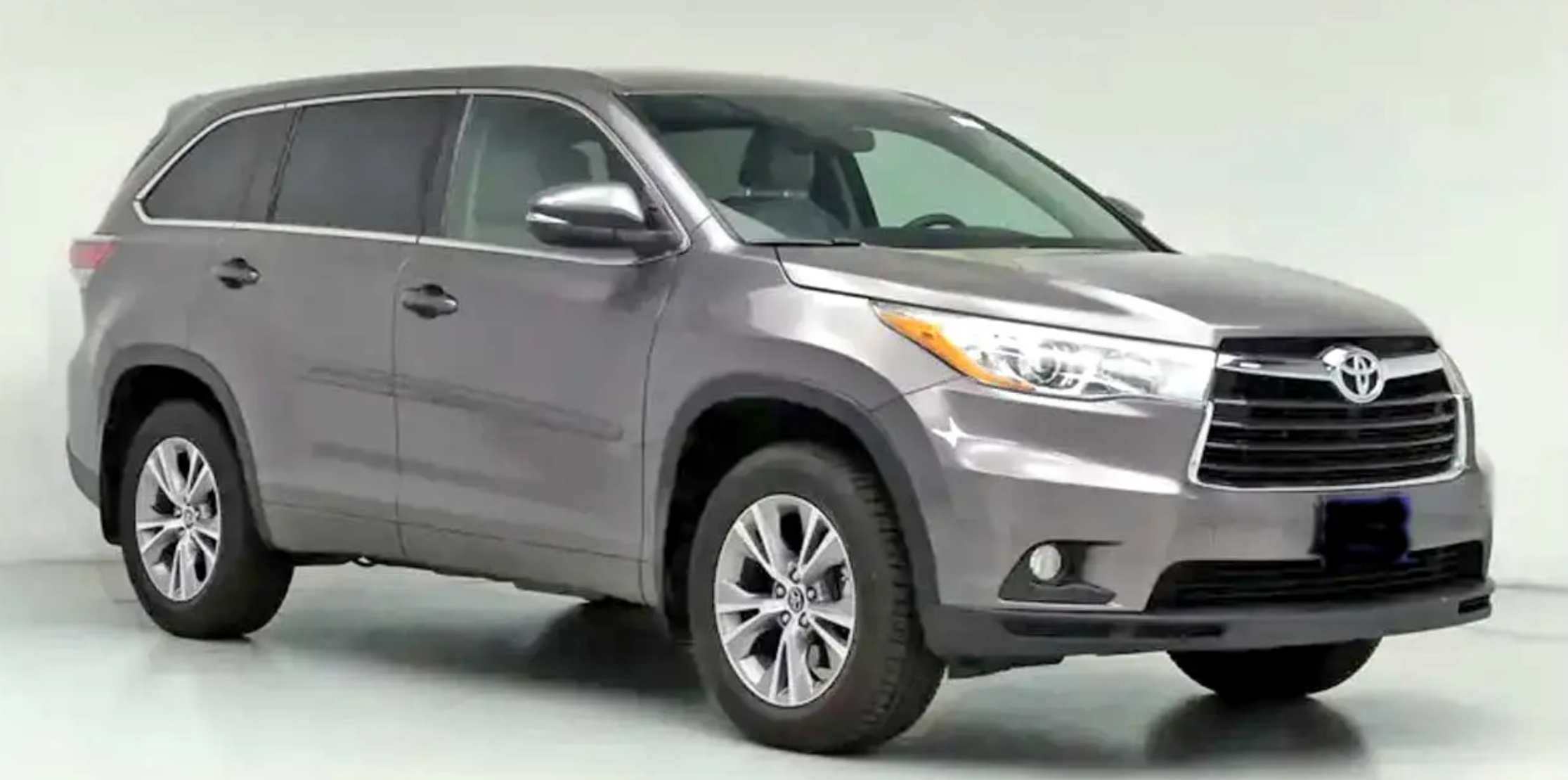 2014 Nissan Altima priced at 9,800 photo 1