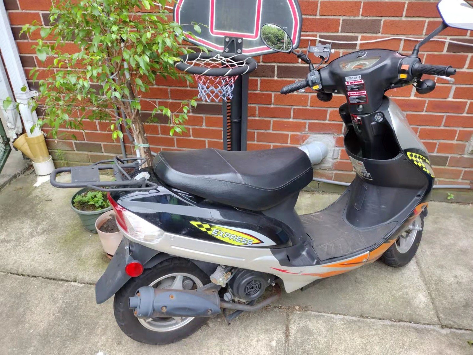 Used mopeds for sale photo 1