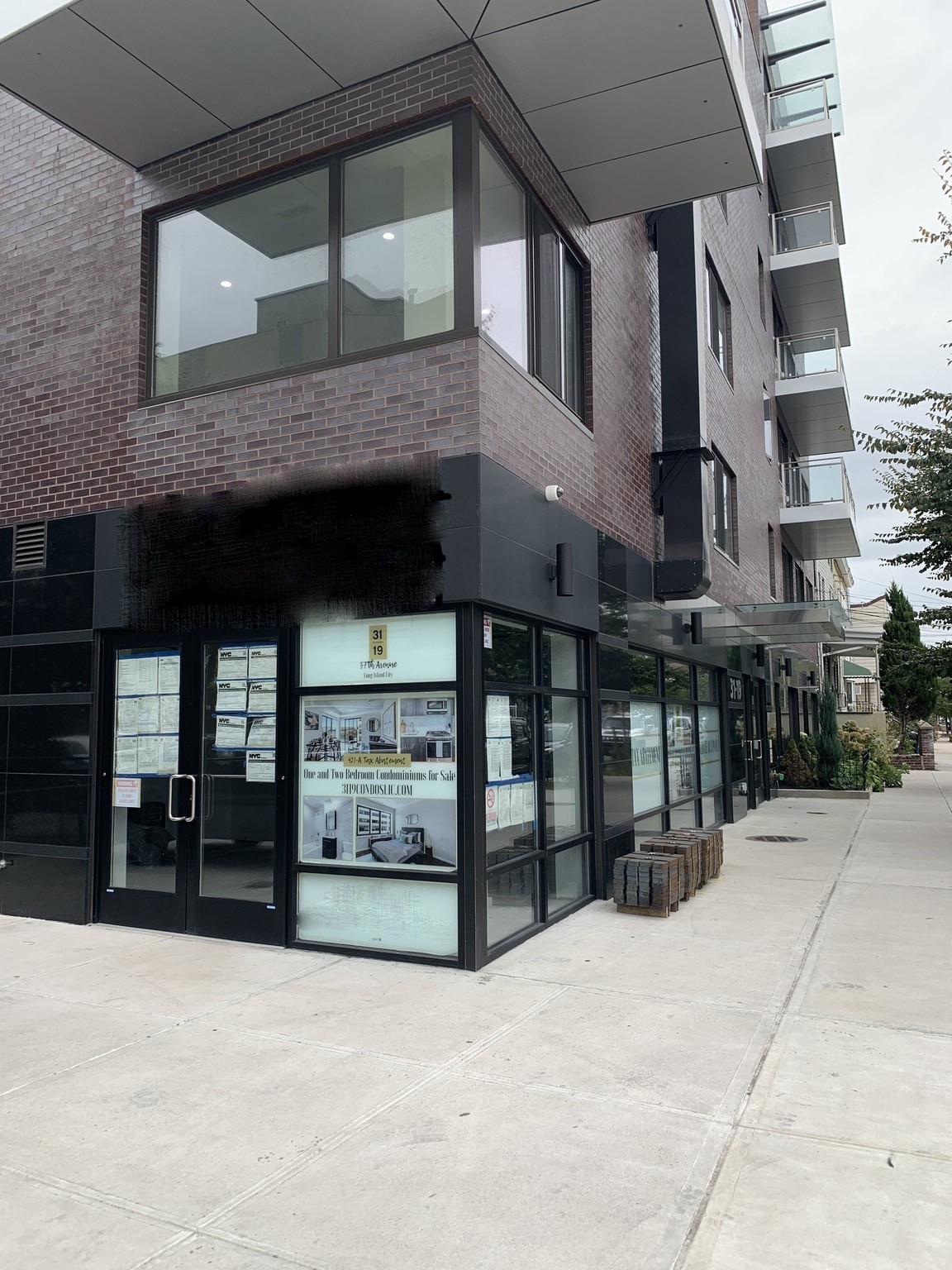 临时降价,屋主急出！新建街角商铺! 长岛市中心区，临