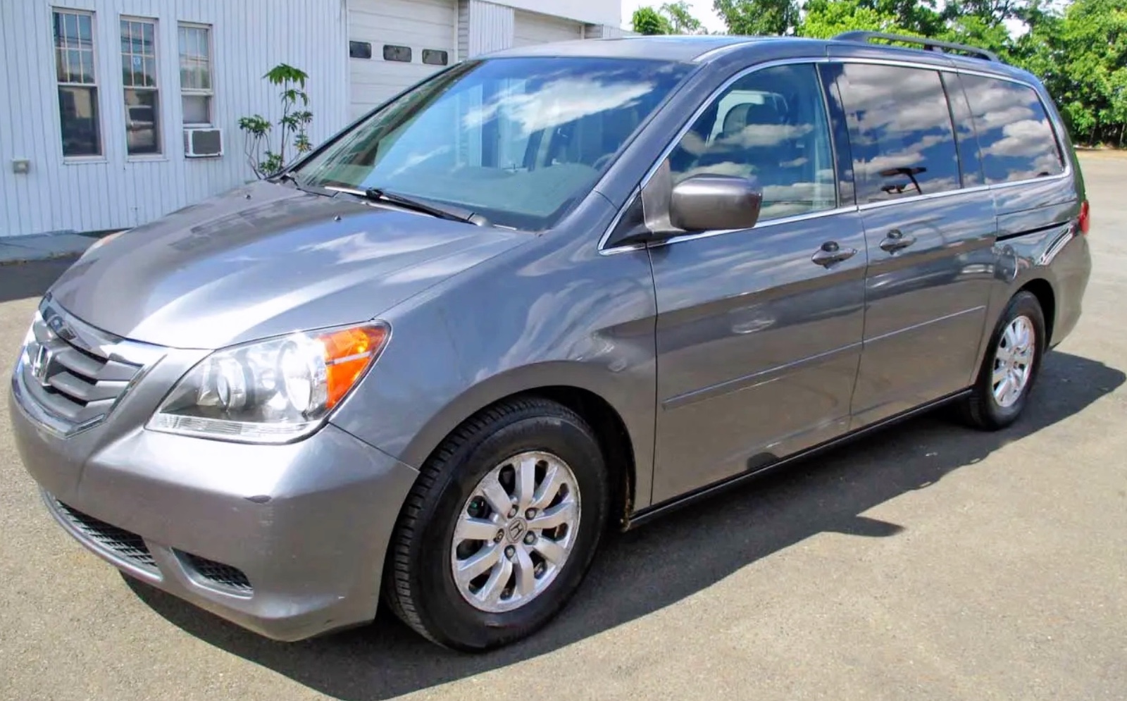 2010 Honda Odyssey EX-L Honda eight seats, priced at 7800 photo 5