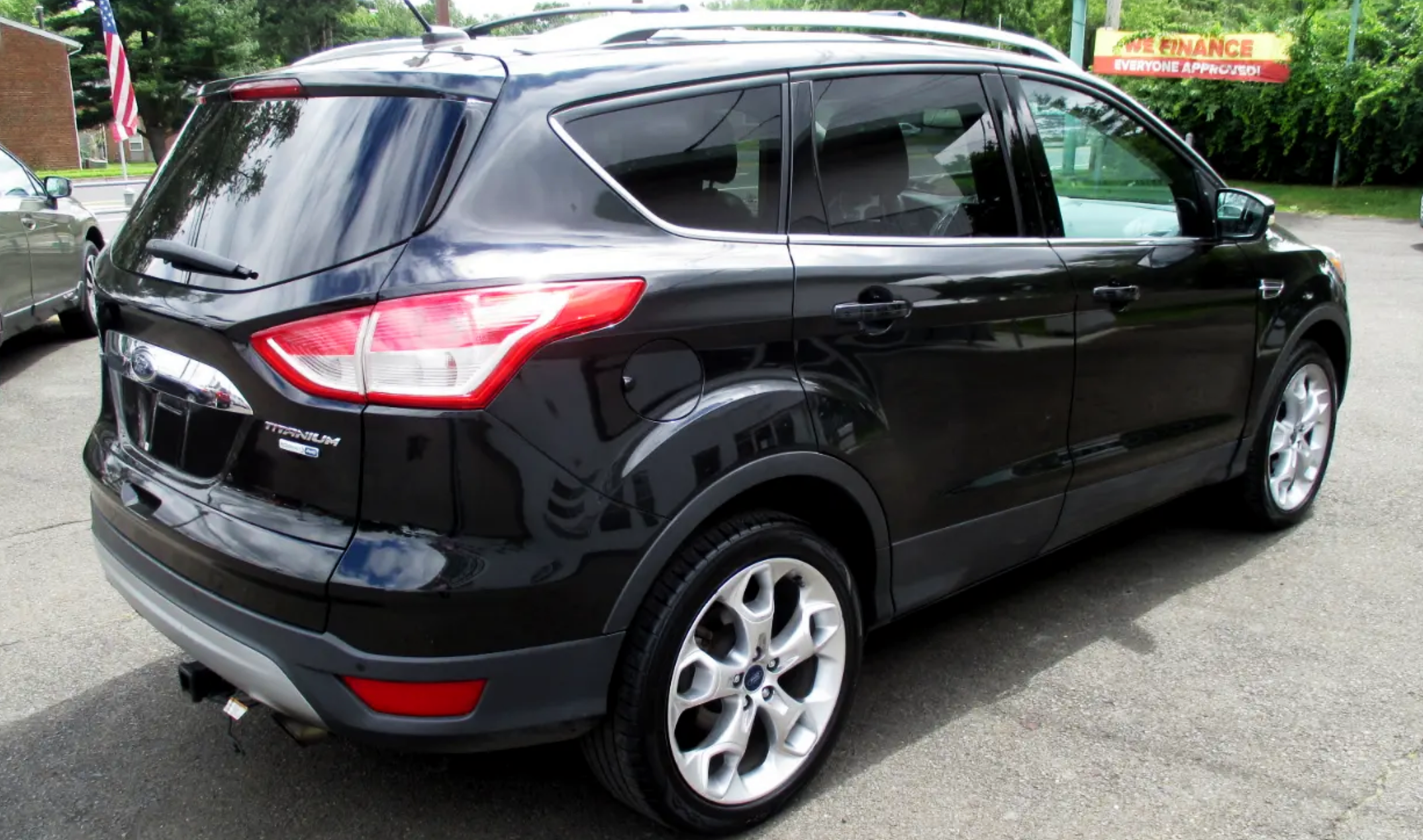 2015 Ford Escape 4WD SUV priced at 11,650 photo 3