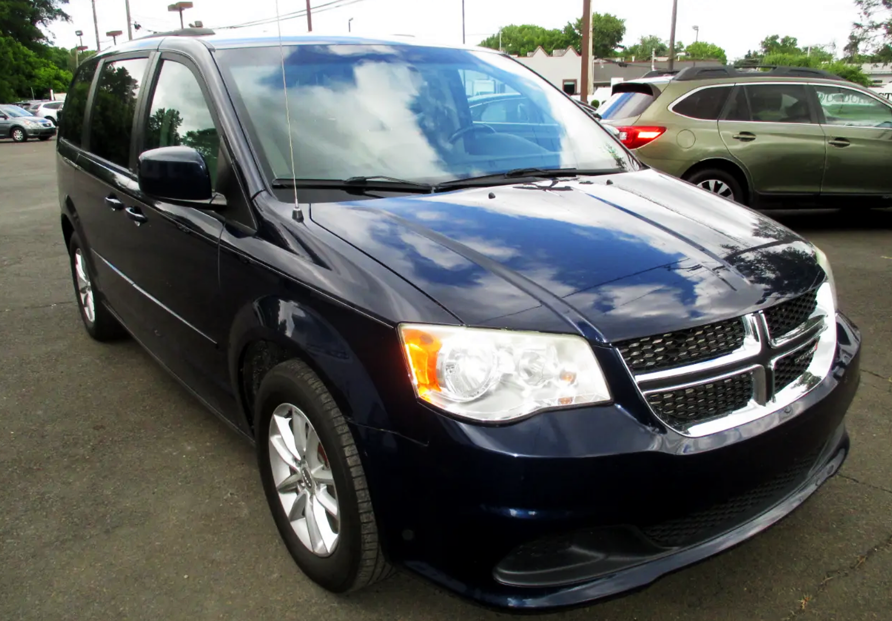 2013 Dodge Grand Caravan priced at 8,900 photo 6