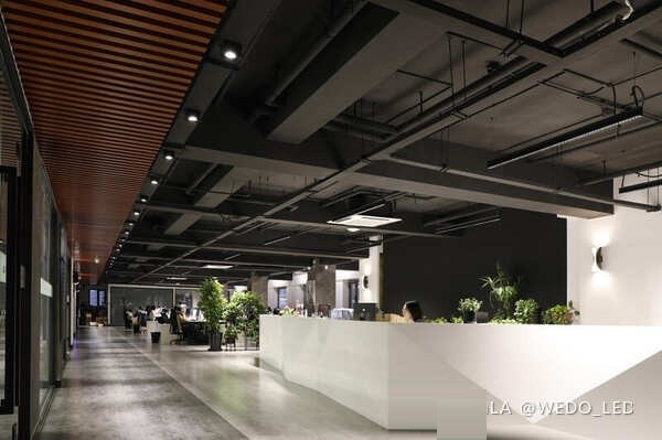 诚征人事助理$18起 福利待遇佳 知名灯具公司 图片 2