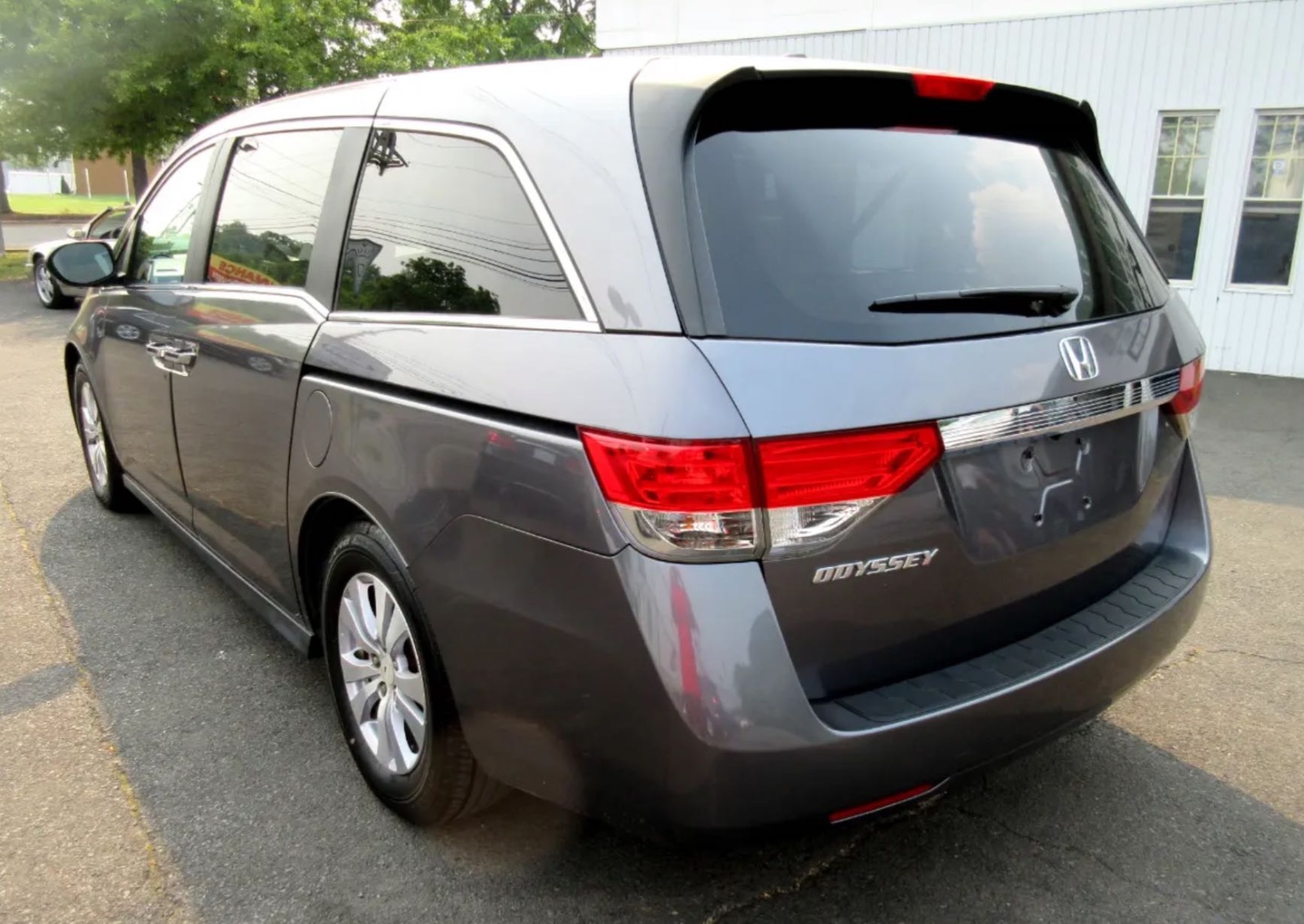 2015 Honda Odyssey EX-L Honda Odyssey eight seats, priced at 16,800 photo 7