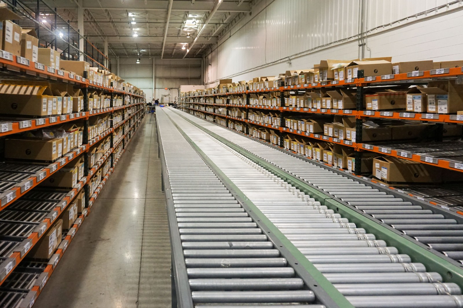 跨国企业-仓管经理-高薪诚聘 图片 4