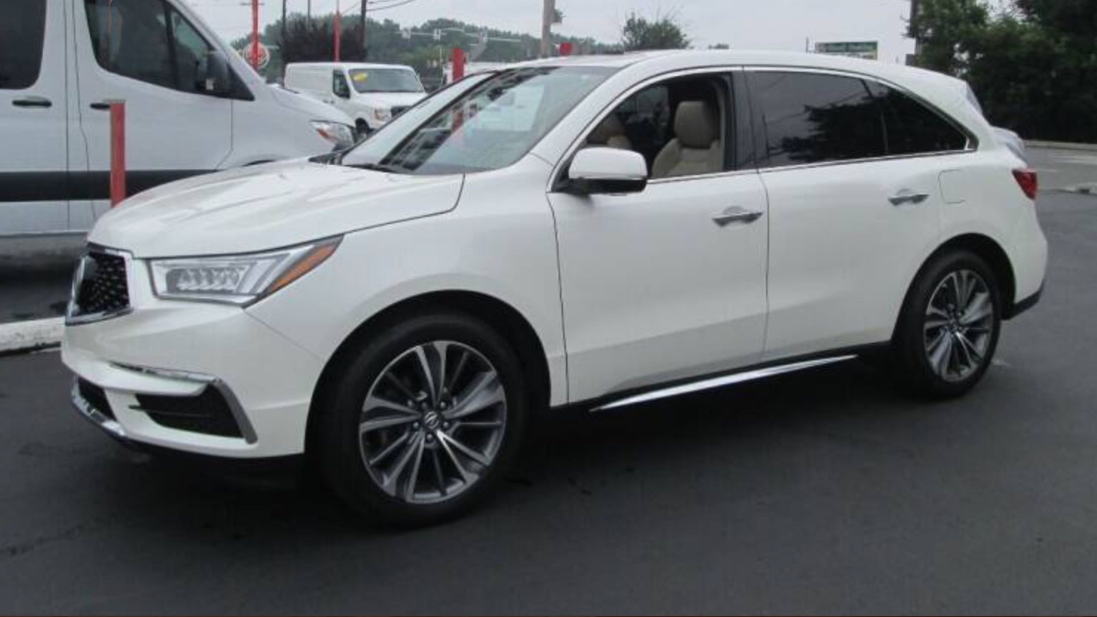2017 Acura MDX Acura SUV seven seats, priced at 23,995