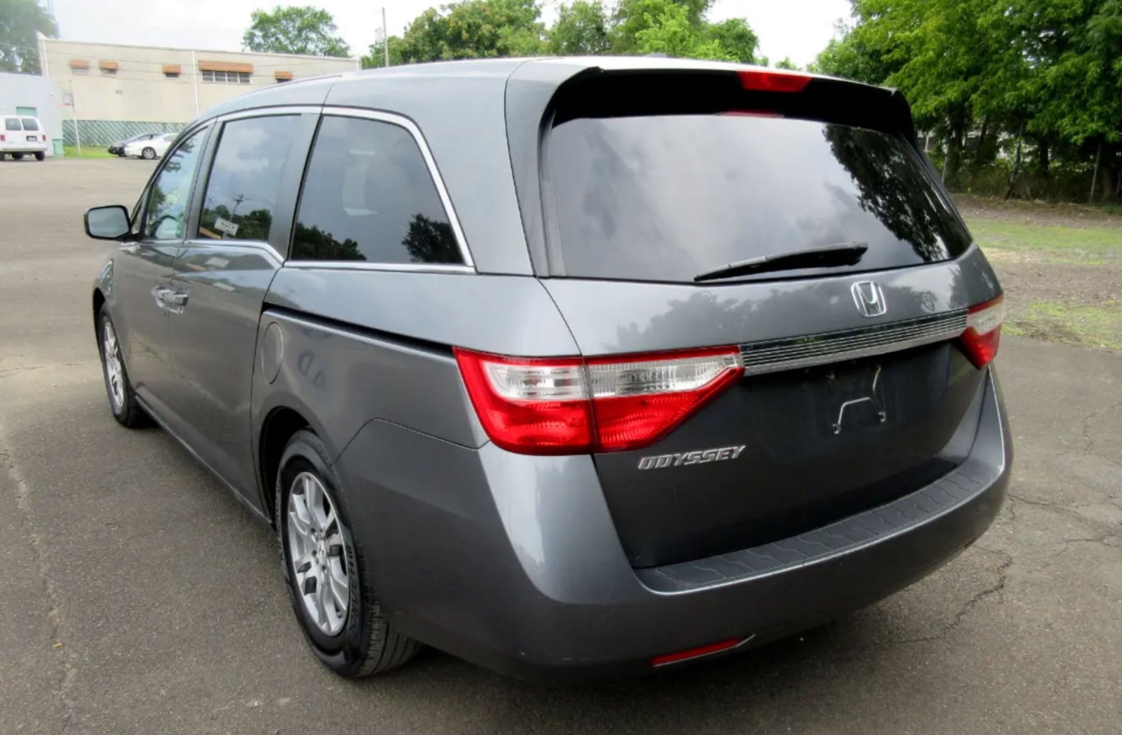 2011 Honda Odyssey EX-L Honda Odyssey seven seats, priced at 10,800 photo 3