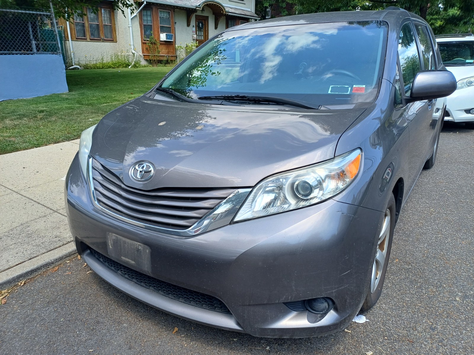 New York Car Used 2017Toyota Toyota Sienna Sienna eight-seater car 18.7w Mai