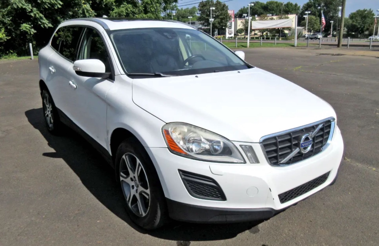 2013 Volvo XC60 AWD Volvo SUV, priced at 10,850 photo 5