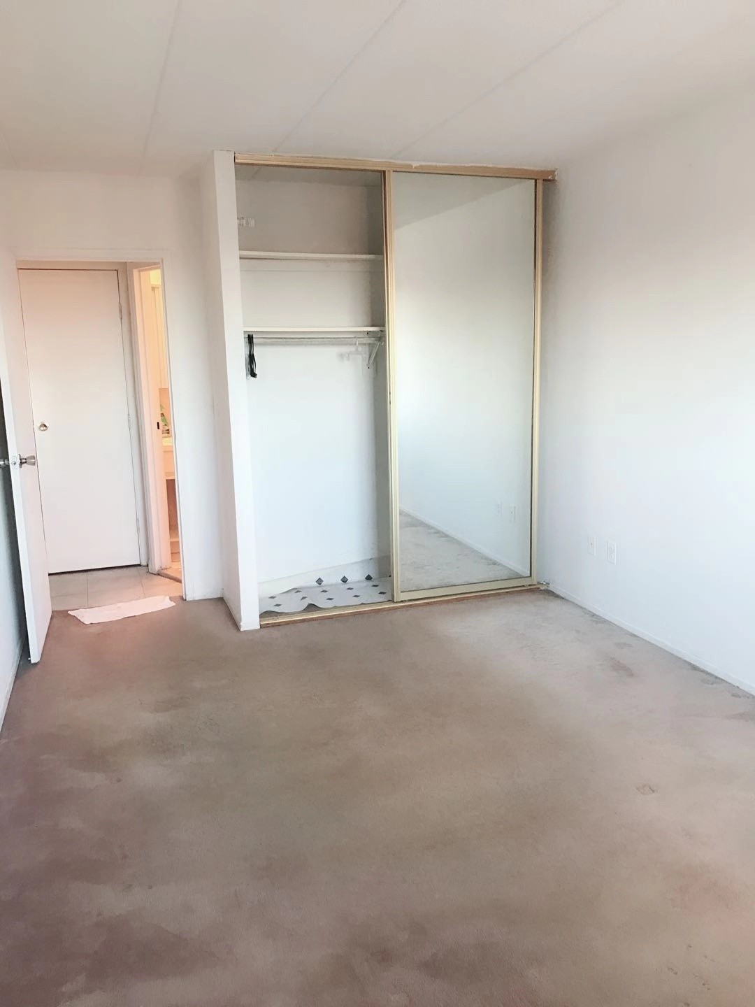 套房出租1150全包