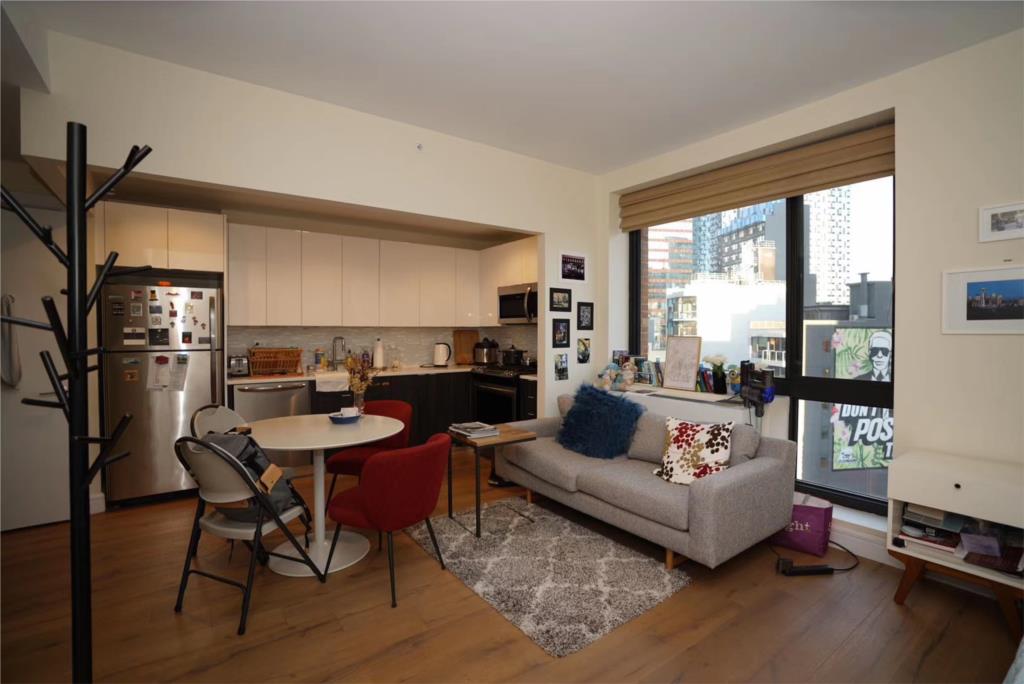 LIC condo studio出租 学生可免保险