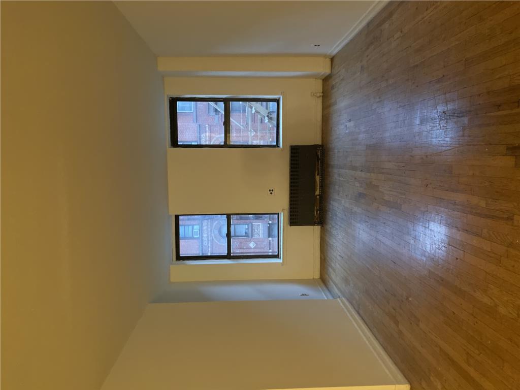 纽约曼哈顿正在出租2000左右整套公房源_20191211