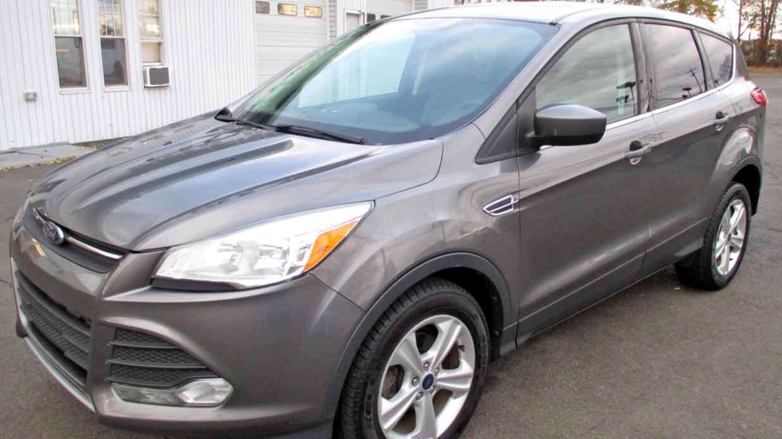 2014 Ford Escape priced at 10,850